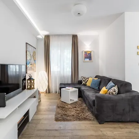 Apartamento Location 