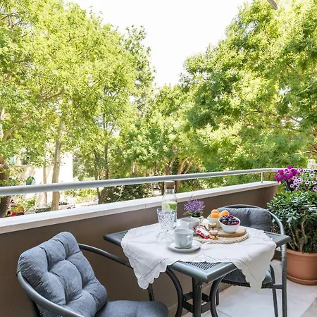 Apartment Top Location 