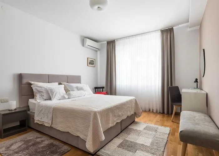 Apartment Top Location 